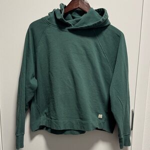 Vuori - Women's Green Hoodie Sweater